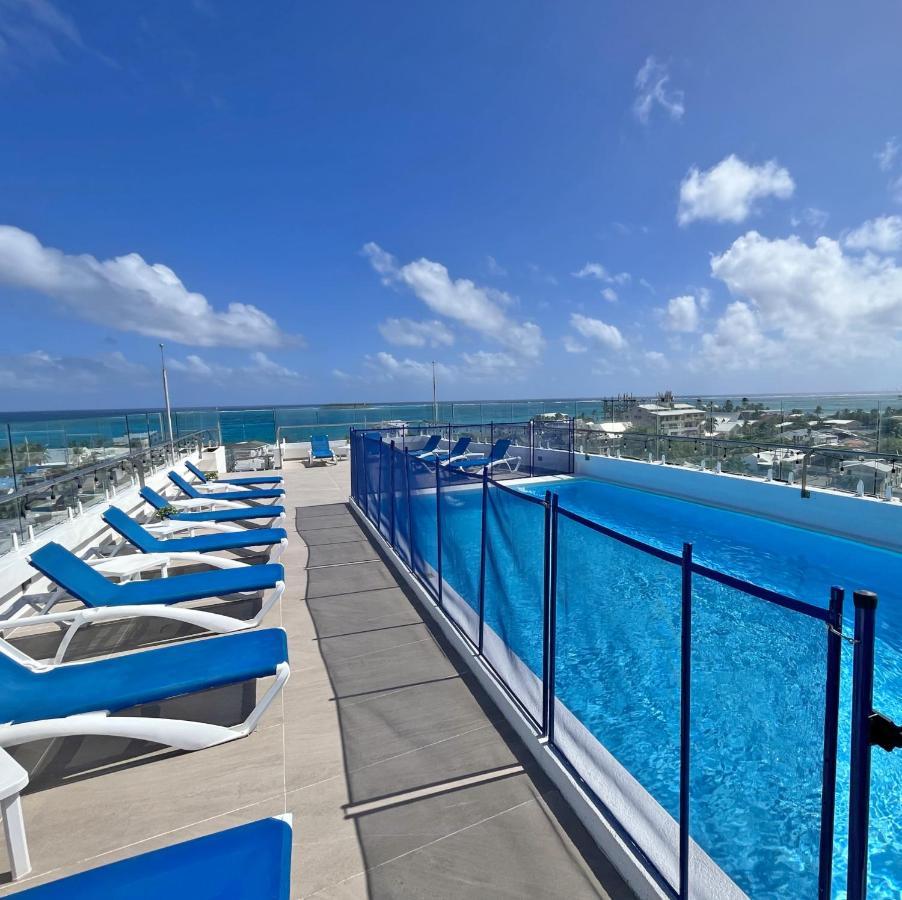 Azure Lofts & Pool Hotel San Andrés Exterior photo
